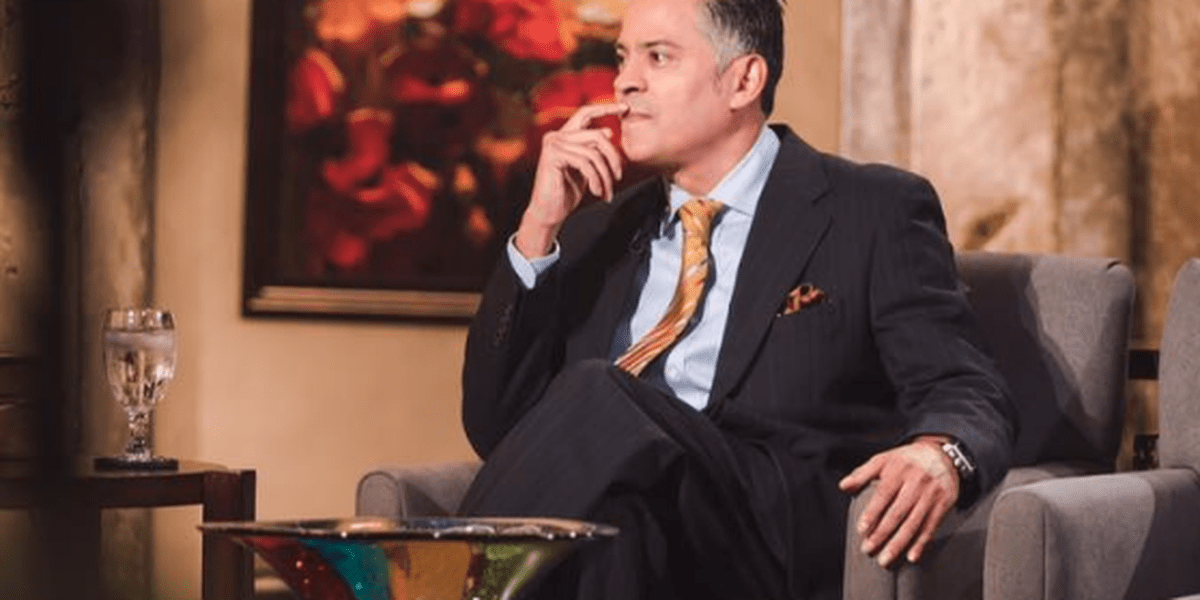 John Ramirez agora é pastor e tem incentivado os cristãos a orarem ativamente. (Foto: Reprodução)