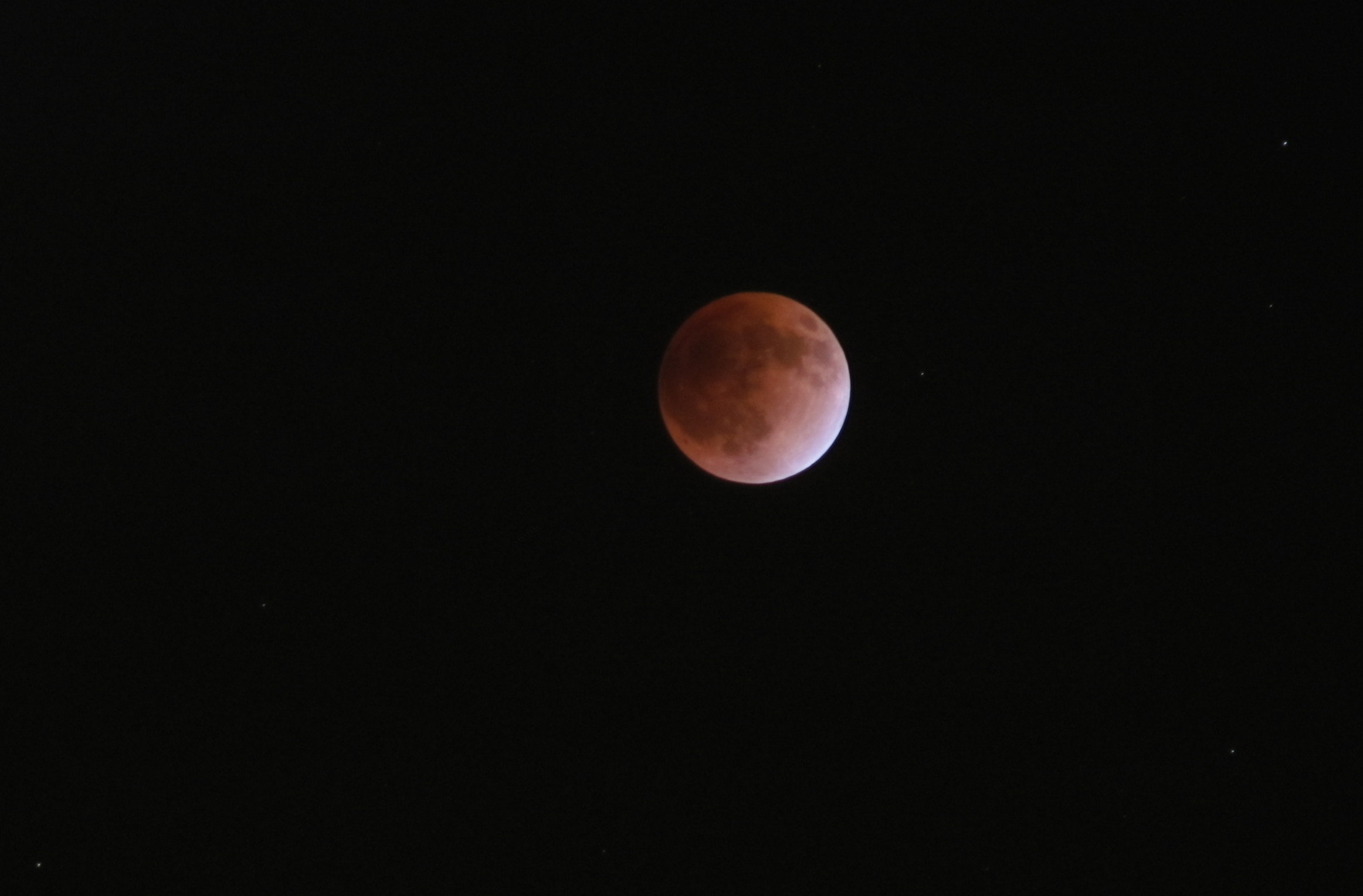 Com eclipse total da lua, 'superlua de sangue' ficará visível neste domingo. (Foto: Pixabay)